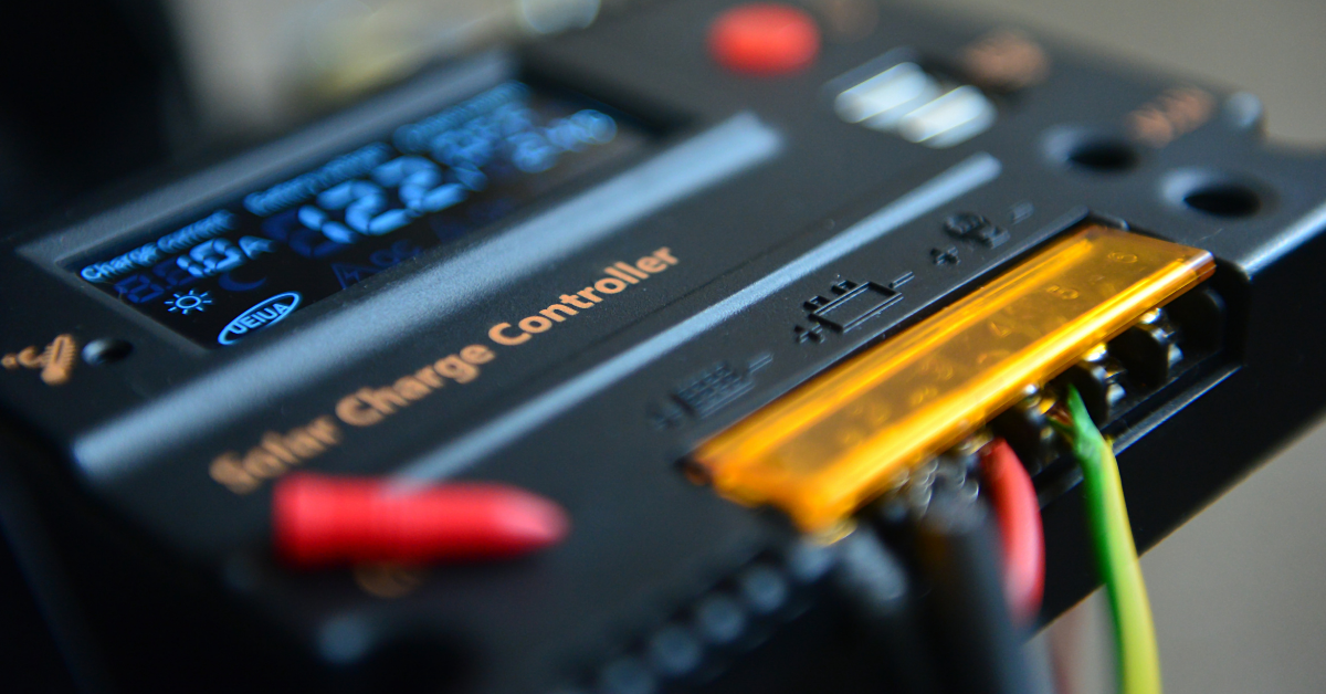 Feature Solar controller