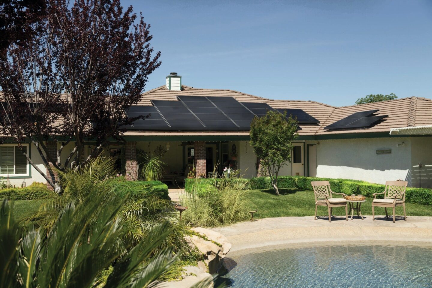 Royalty Free Image from Pexels by Vivint Solar
