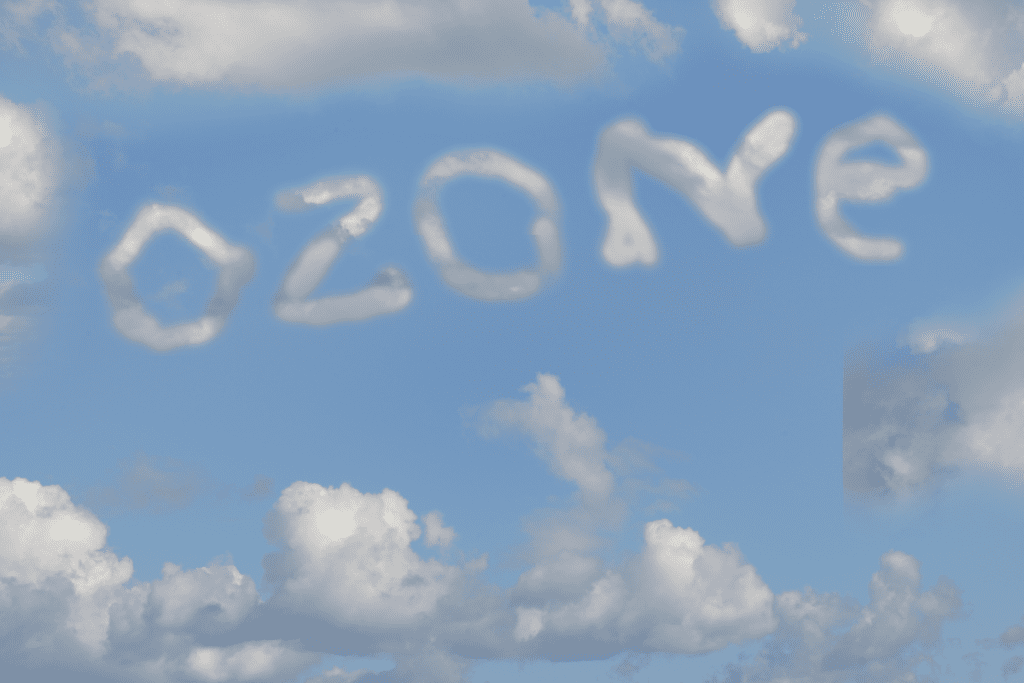 Image of the word "Ozone" written in white clouds on a blue sky