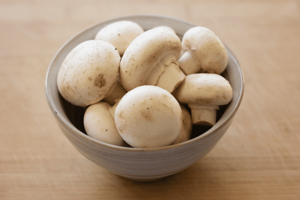Gourmet Mushrooms - White Button Mushrooms