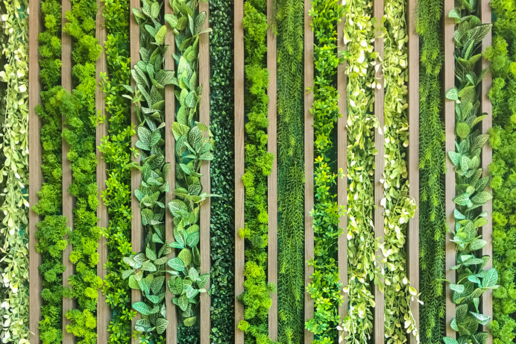 Living Wall Vertical Hydroponic Garden