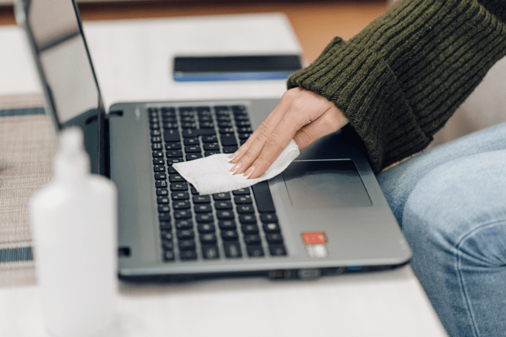 How to Reduce E-Waste - Cleaning