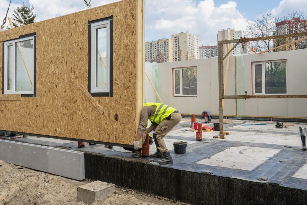 A picture of modular home being constructed