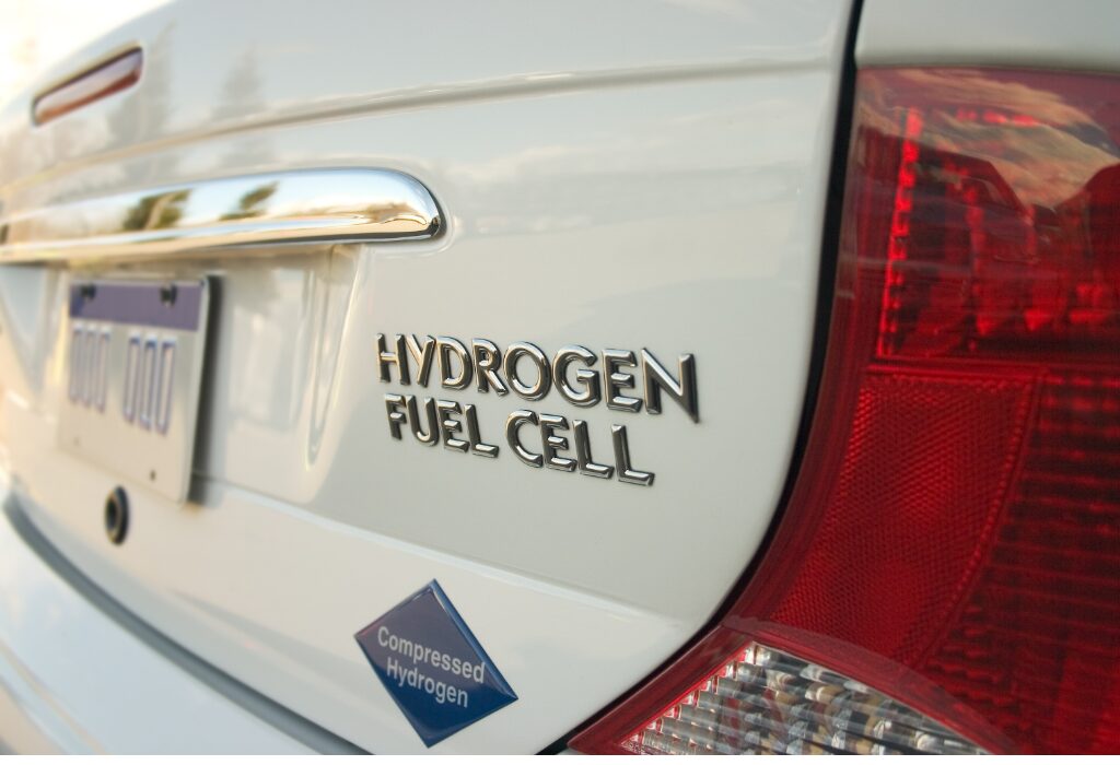hydrogen fuel cell vehicle