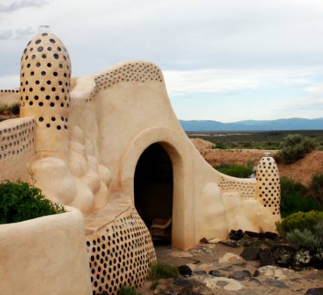eco-friendly house earth ship