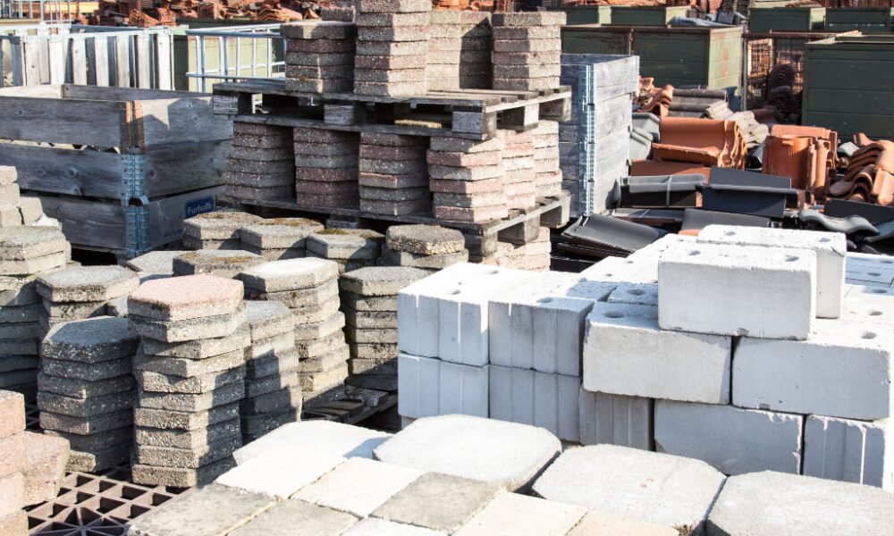 green building technologies - reclaimed building material