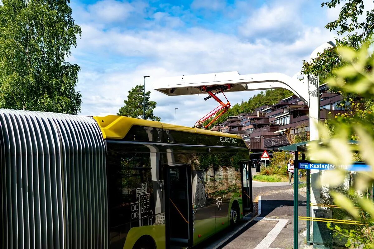 EV Infrastructure Bus